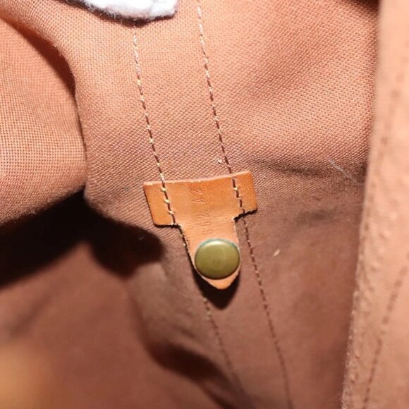 LOUIS VUITTON Monogram Randonnee GM Shoulder Bag M42244 LV Auth 139425 - Picture 11 of 16